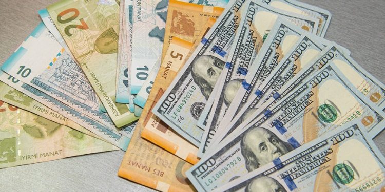 Dollar bahalaşır, avro ucuzlaşır – Manat necə olacaq?