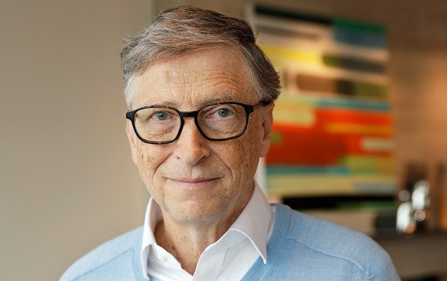 Bill Qeyts: Süni intellekt 1 milyard insanın ölümünə səbəb ola biləcək hadisələrə yol aça bilər