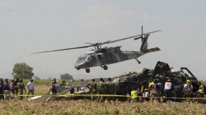 helikopter qəzaya uğradı: 14 nəfər öldü