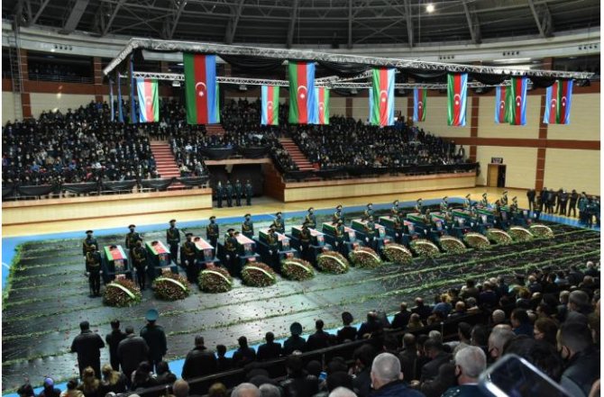 \\\"Qaraheybət\\\" şəhidlərinin yeddisi təltif edildi - Siyahı