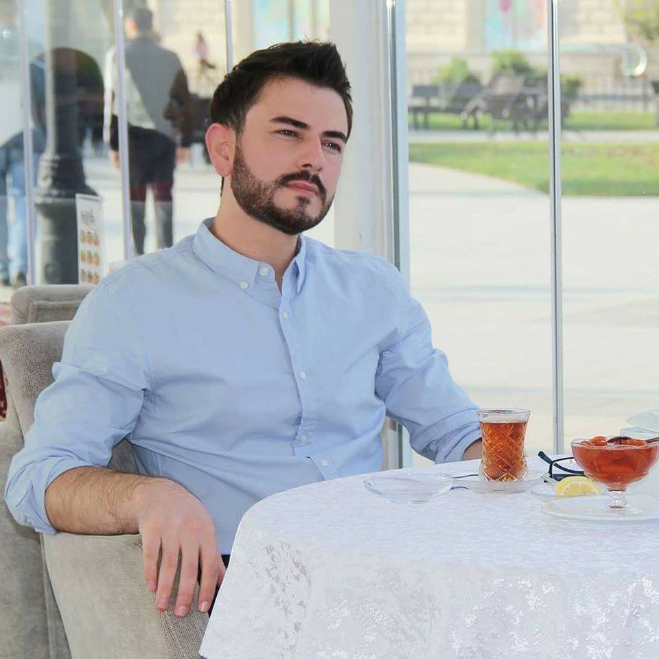 Jurnalist Oğuz Altayın vəfatından 1 il keçir - FOTOLAR