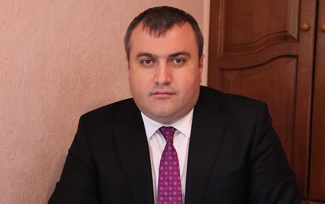 Elçin Sadıqov tutulduğu gündən aclıq aksiyasına başlayıb