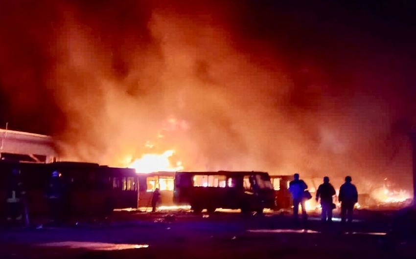 Rusiya  \\\"İskəndər\\\"i  atıb: ölən və yaralananlar var, 52 avtobus yanıb
