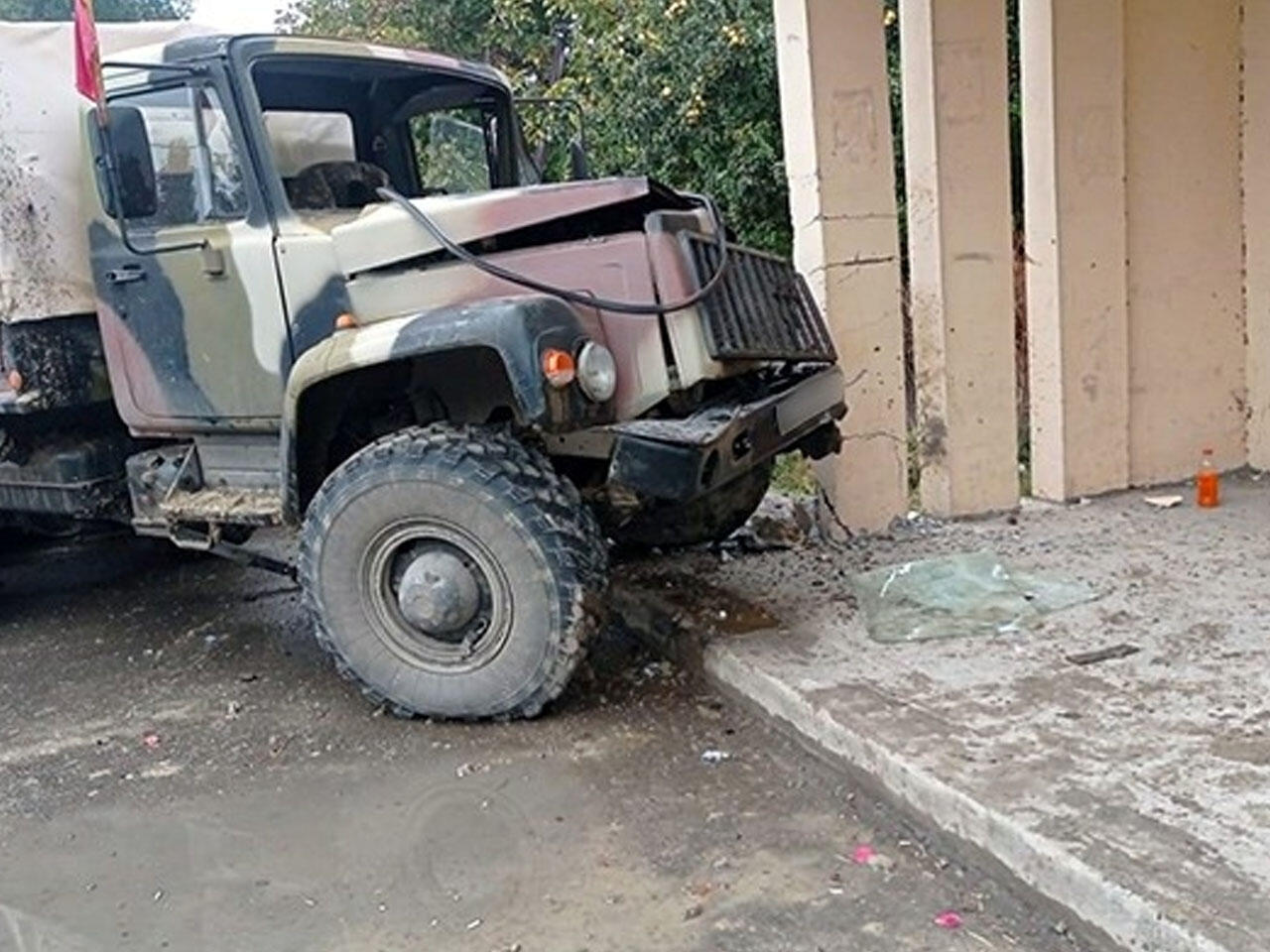 Goranboyda hərbi maşın qəzaya uğradı - Yaralılar var
