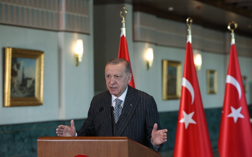 Ərdoğan: “Polşaya raket atılması texniki səhv ola bilər”