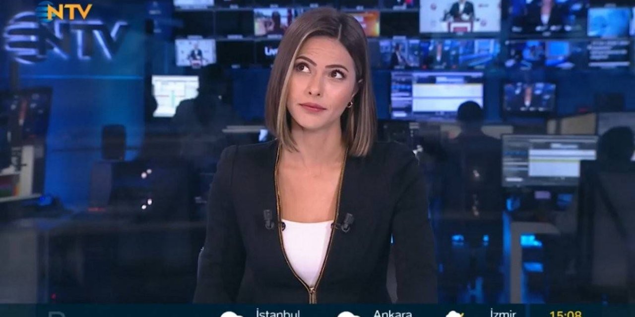 Türkiyədə dəhşətli zəlzələ canlı yayıma düşdü:Aparıcı qız görün nə etdi (VİDEO)