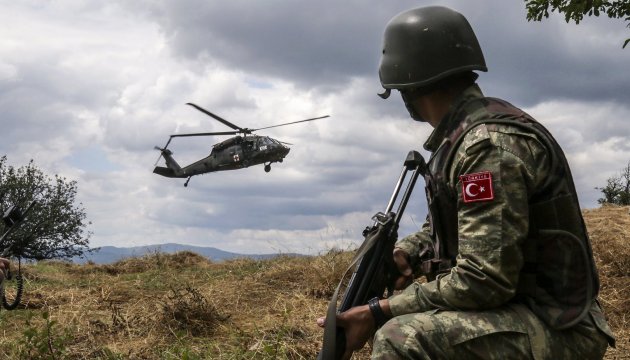 Bəşər Əsəd Türkiyə sərhədinə qoşun yeridib - GƏRGİNLİK