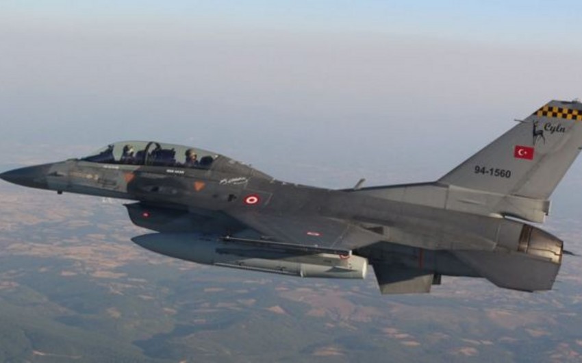 Qardaş Türkiyə F-16 qırıcılarını Azərbaycana göndərdi (VİDEO)