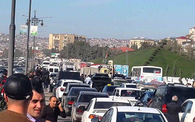 Bakıda yol vermək üstündə DAVA: Yüksək rütbəli şəxs döyüldü
