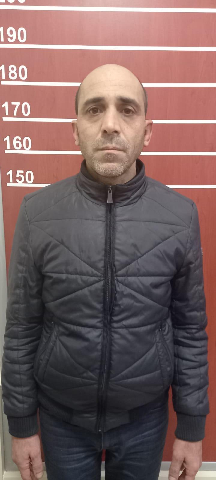 Polis bu şəxlərlə bağlı əhliyə müraciət etdi