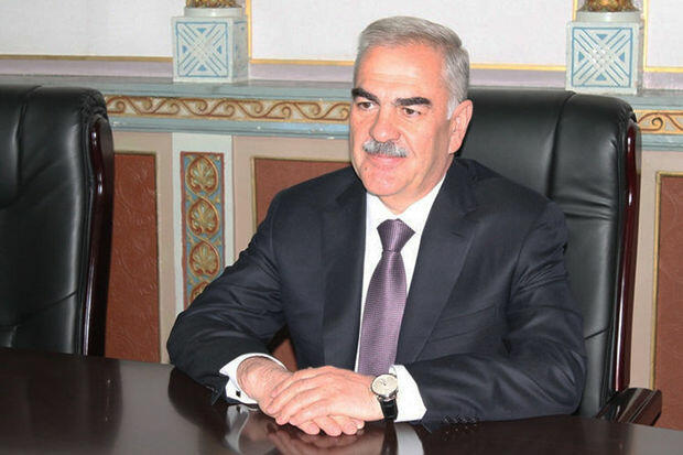 VƏKİL: Vasif Talıbov istefa verdi