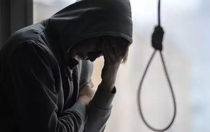 Bakıda tələbə Akademiyanın binasından özünü niyə atıb? - Möhbalıyev açıqladı