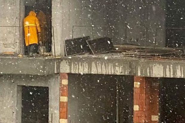 Hava bu qədər soyuduqda iş dayandırılmalıdır  -  HÜQUQİ YARDIM 