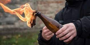 Hərbi komissarlığın  binasına molotov kokteyli atılıb