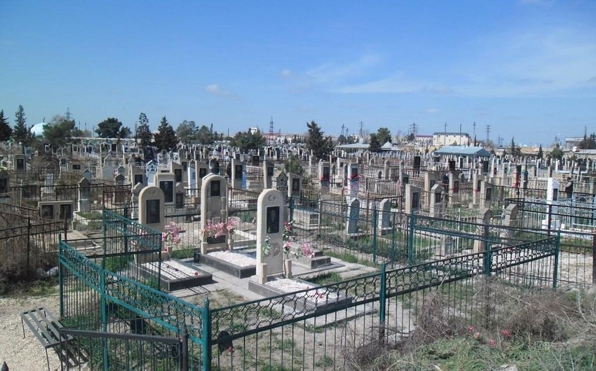 Buzovnada qəbiristanlıqdan oğurluq olub