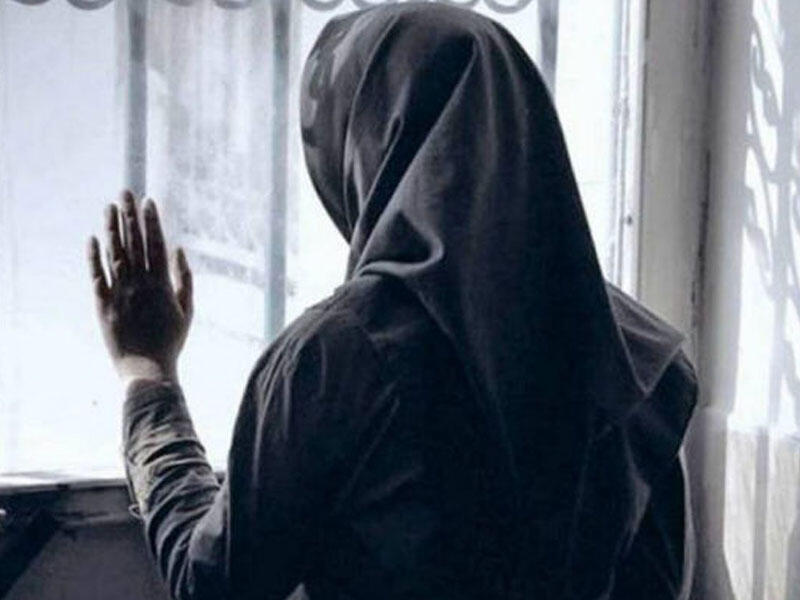 İranda qadın məhbuslara zorla dərmanlar verilir: Onlar hərəkət və danışmaq qabiliyyətlərini itirirlər