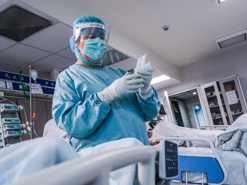 Koronavirusdan daha tez sağalmaq üçün BUNLARI YEYİN