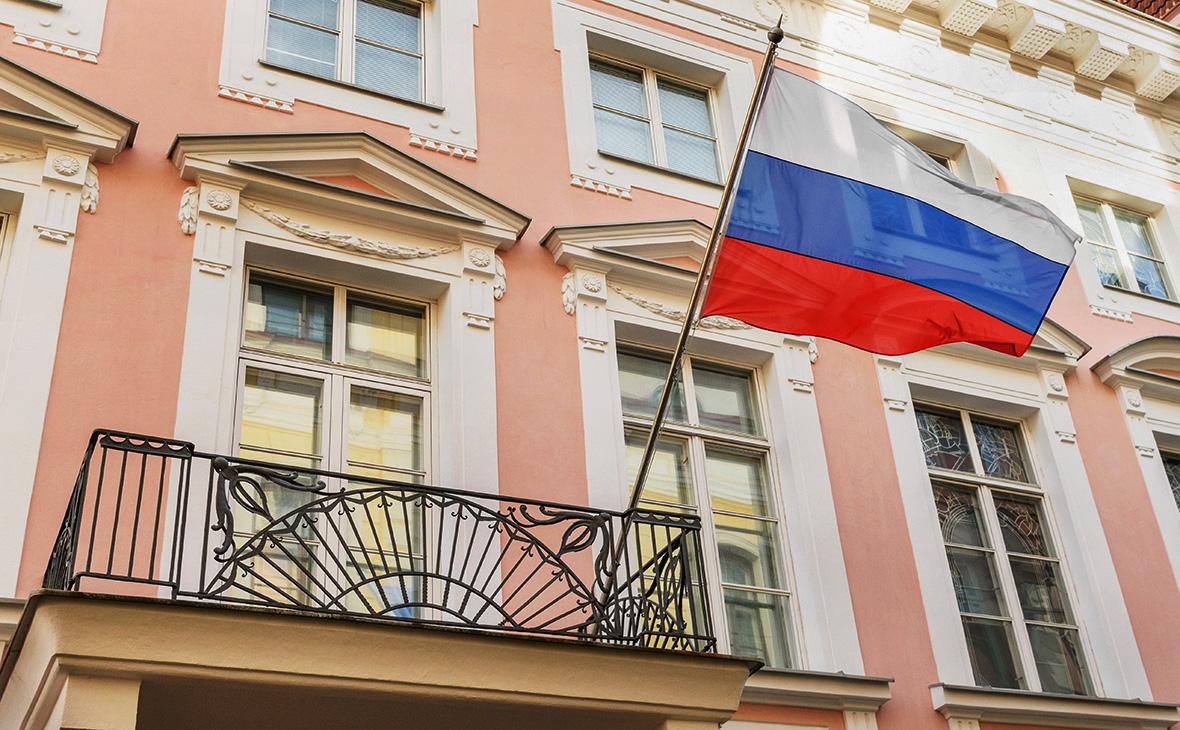 Rus səfir ölkədən qovulur