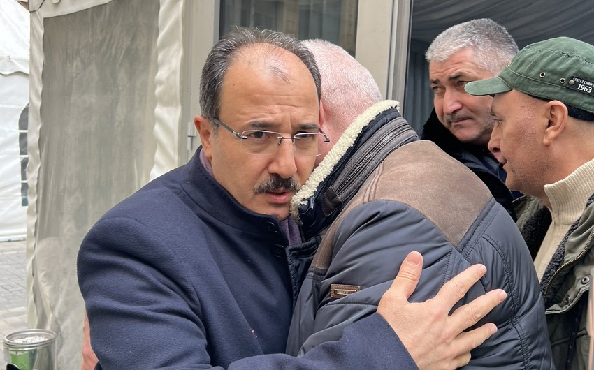 Türkiyə səfiri şəhid Orxan Əsgərovun yas mərasimində iştirak edib, ailəsinə başsağlığı verib