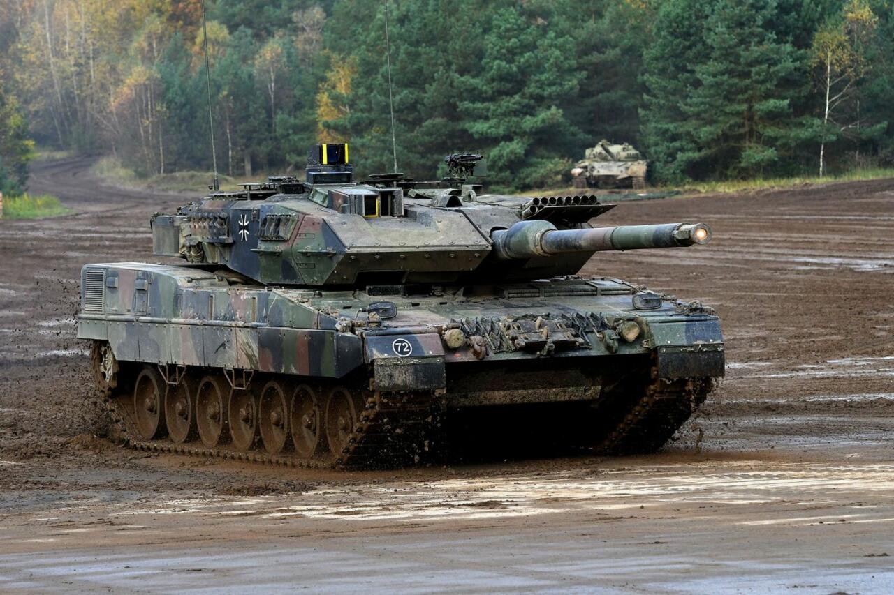 Kanada dörd \\\"Leopard 2\\\" tankından birincisini Ukraynaya göndərib