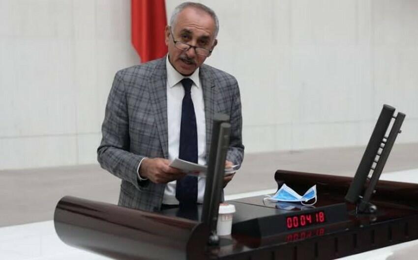 Türkiyəli deputat zəlzələdə həlak oldu