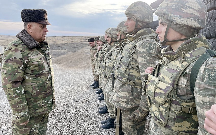 Baş Qərargah rəisi hərbi hissələrin xidməti-döyüş fəaliyyətini yoxlayıb