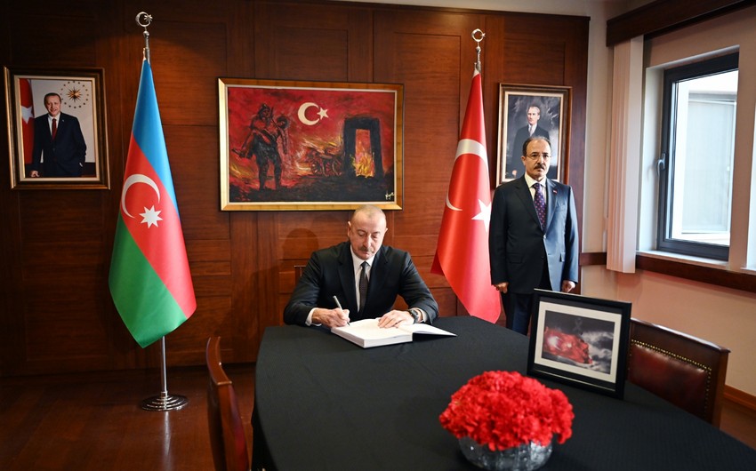Dövlət başçısı: \\\"Türkiyə-Azərbaycan artıq bir yumruqdur, bir ürəkdir, bir candır\\\"