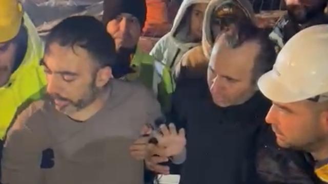 Möcüzə baş verdi: 70 saatdan sonra xilas edildi