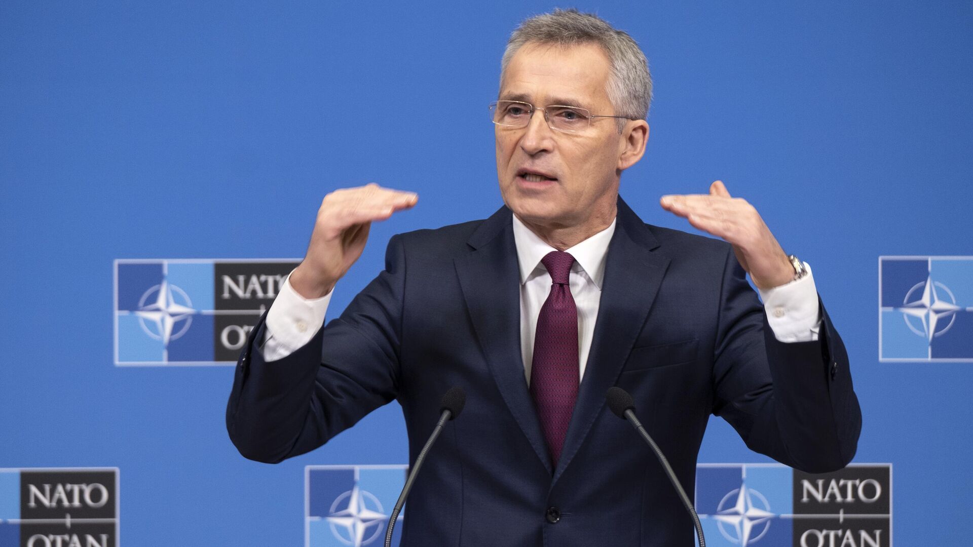 Stoltenberq NATO-dan  gedir?