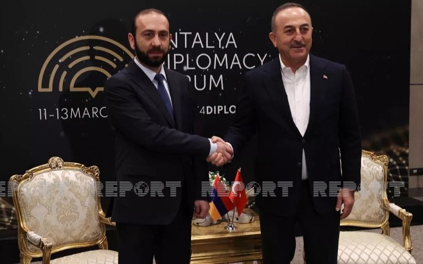 Ararat Mirzoyan bu gün Türkiyədə Mövlud Çavuşoğlu ilə görüşəcək