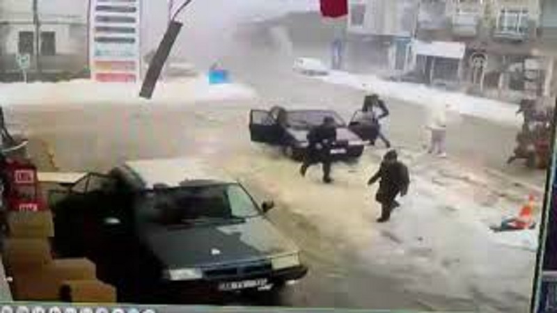 Türkiyədə baş vermiş zəlzələnin yeni  görüntüsü yayılıb - VİDEO