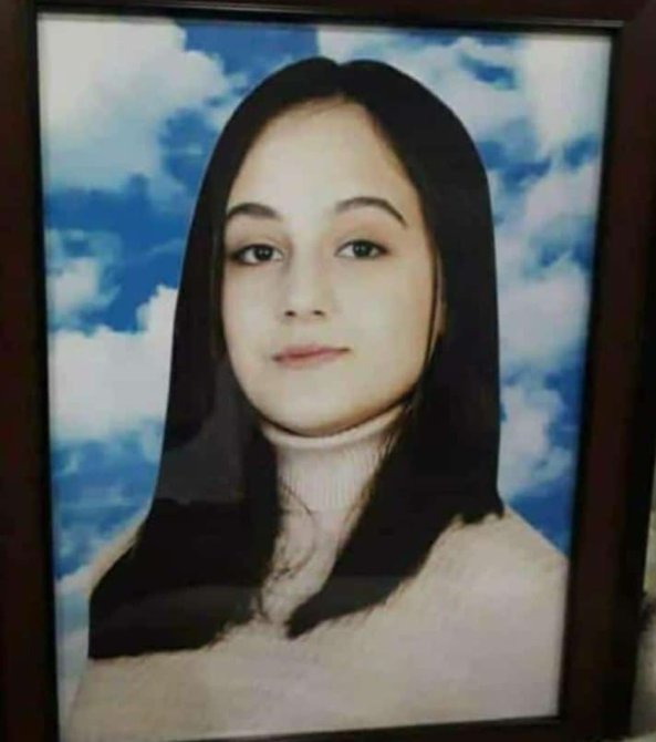 Bakıda məktəbli qız qəfil öldü - FOTO