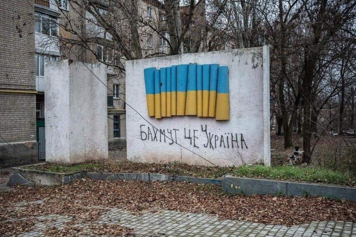 Baxmut kimdədir?