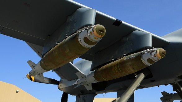 Ukraynaya \\\"ağıllı bomba\\\" verildi
