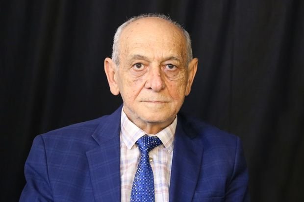 Tərcüməçi Vilayət Hacıyev vəfat edib