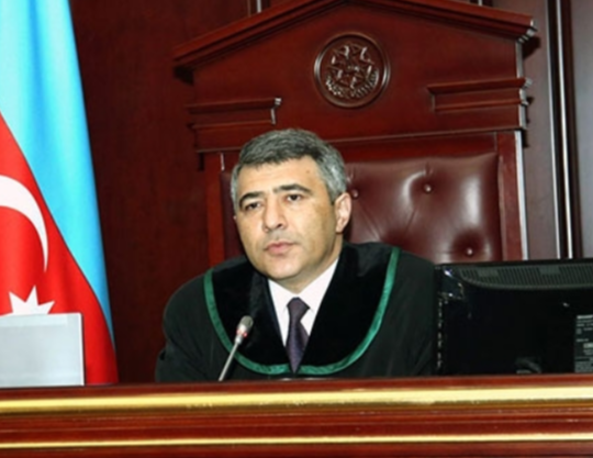 İnam Kərimovun Ali Məhkəmənin sədri kimi ilk FOTOsu
