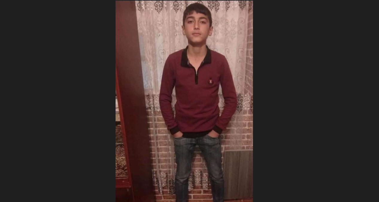 Gecə saatlarında dəhşətli xəbər:Asılmış meyiti tapılan uşaq görün kimdir - FOTO