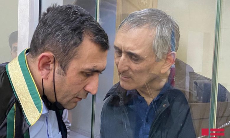 Polis Şöbəsində İlkinin telefonuna çılpaq qadın fotolorı yüklənib? – Ekspert “olub” dedi