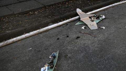 Rusiyanın hava limanına dronlar zərbə endirib