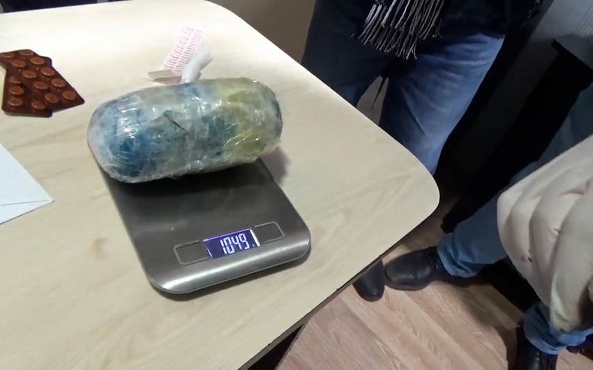 Polis ötən gün 10 kiloqrama yaxın narkotik aşkarlayıb
