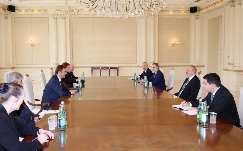 Prezident İlham Əliyev ATƏT-in fəaliyyətdə olan sədrini qəbul edib