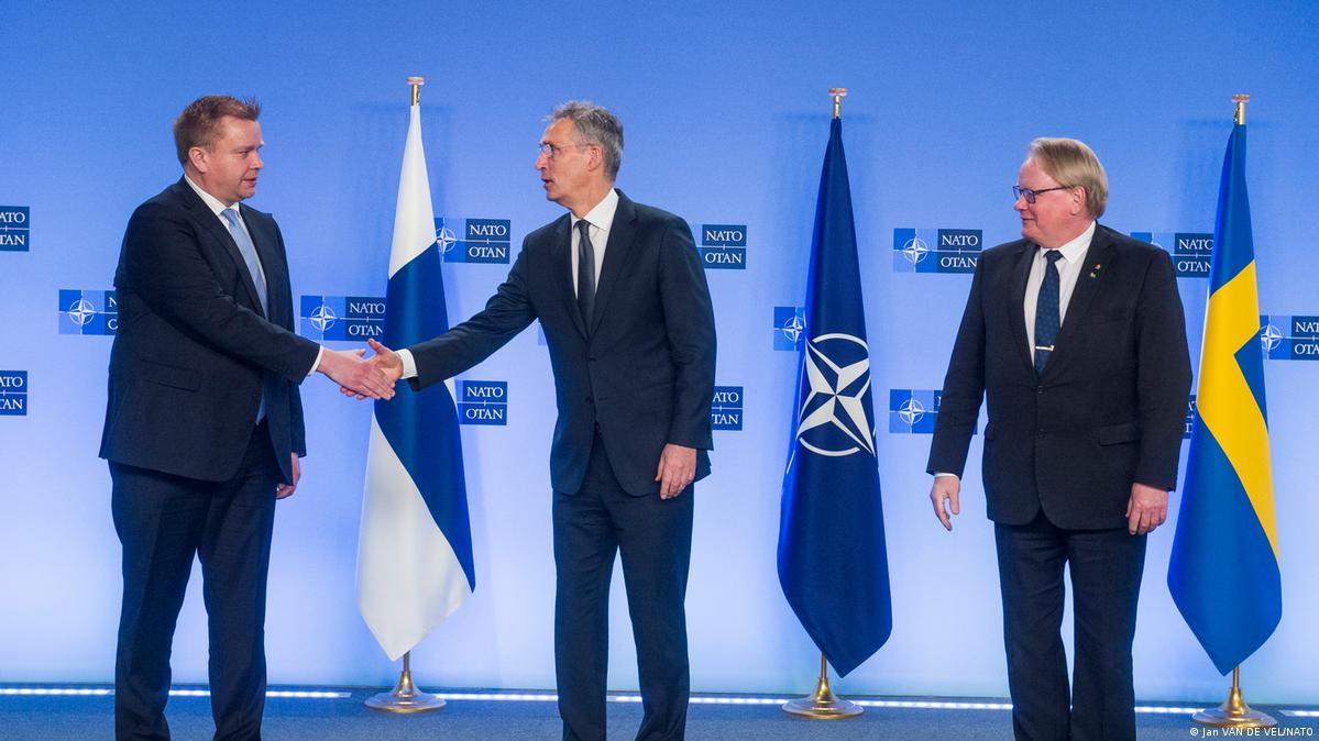 İsveçin NATO məsələsi uzanır