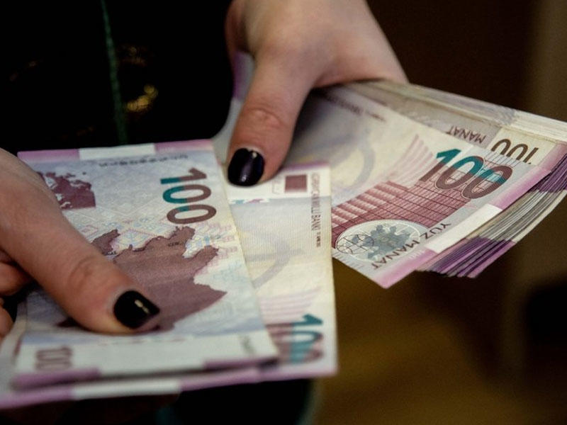 Bu şəxslər maaşdan əlavə 600 manat alacaqlar - VİDEO