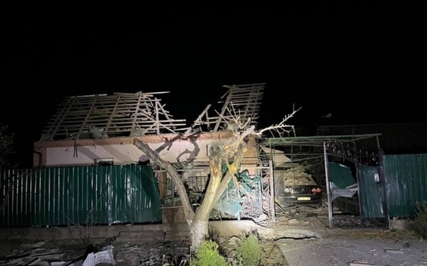 Rusiya Nikopolu atəşə tutub, ölən və yaralananlar var
