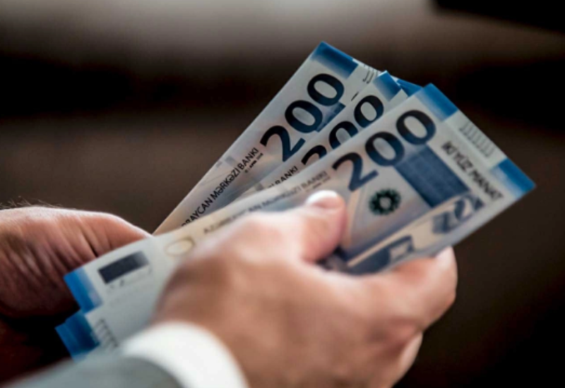 Ölkədə ən çox maaşı onlar alır