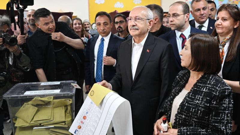 Prezidentliyə namizəd və CHP lideri Kılıçdaroğlu səs verdi