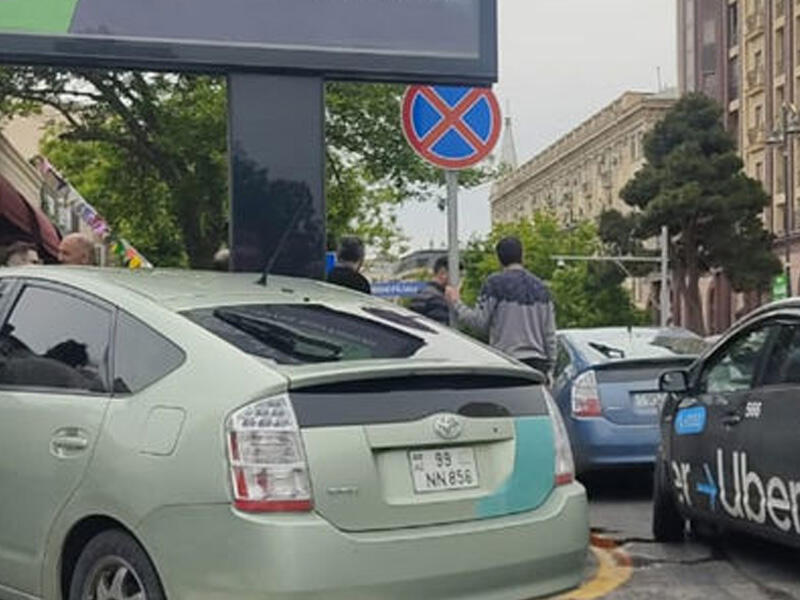 Bakıda “Prius”lar toqquşdu - FOTO