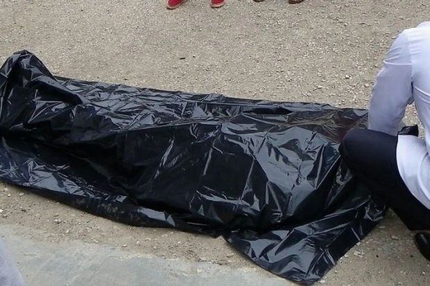 Tükürpədici hadisə: Kürdən boynunda açar olan kişi meyiti tapıldı