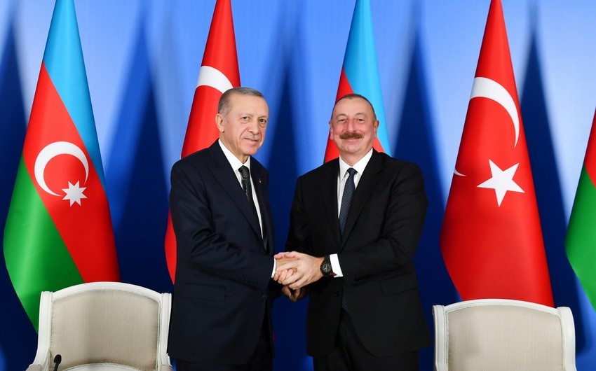 Ərdoğan: “İlham Əliyevlə görüşümüz türk dünyasına olan həssaslığımızın ən gözəl nümunəsidir”