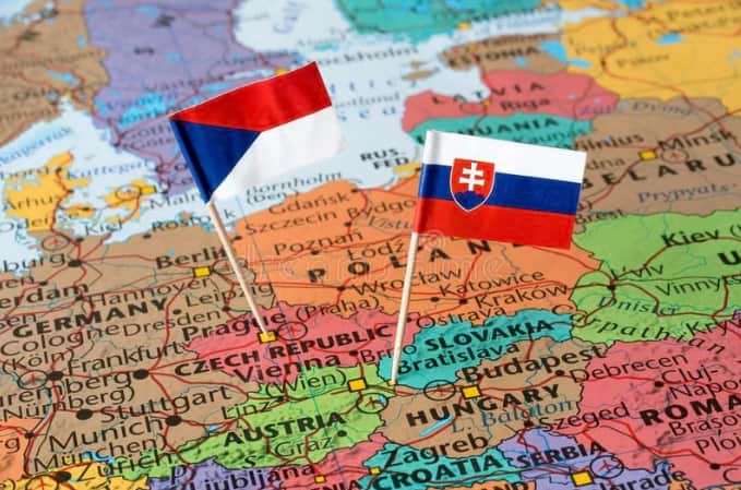 Çexiya və Slovakiya Ukrayna üçün sursat istehsal etməyi planlaşdırır
